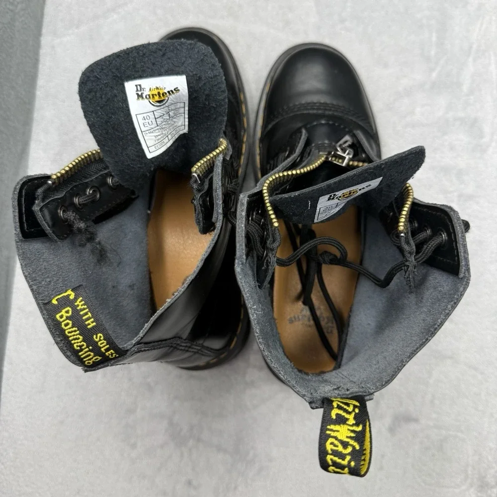 Dr. Martens Sinclair Black Leather Platform Boots 11822002 Women's 9 / EU 40